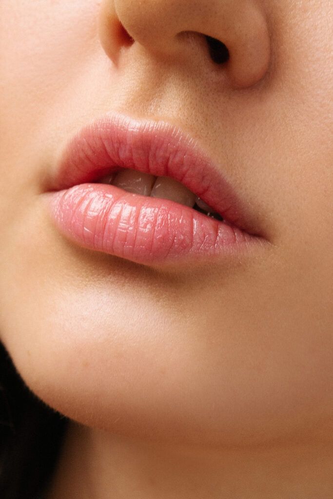 Оттеночный бальзам для губ [10 Savage] CORALHAZE Hydrating & Volumizing Lip Fondue 2g