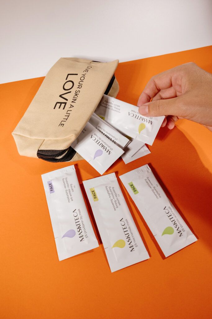 

BU// Набор масок в саше Maskiteca Sample Kit 12х5ml