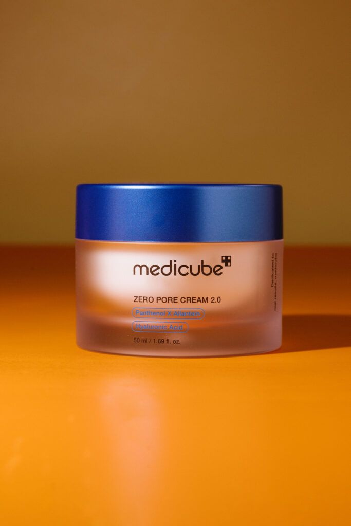 Себорегулирующий крем для сужения пор medicube Zero Pore Cream 2.0 50ml