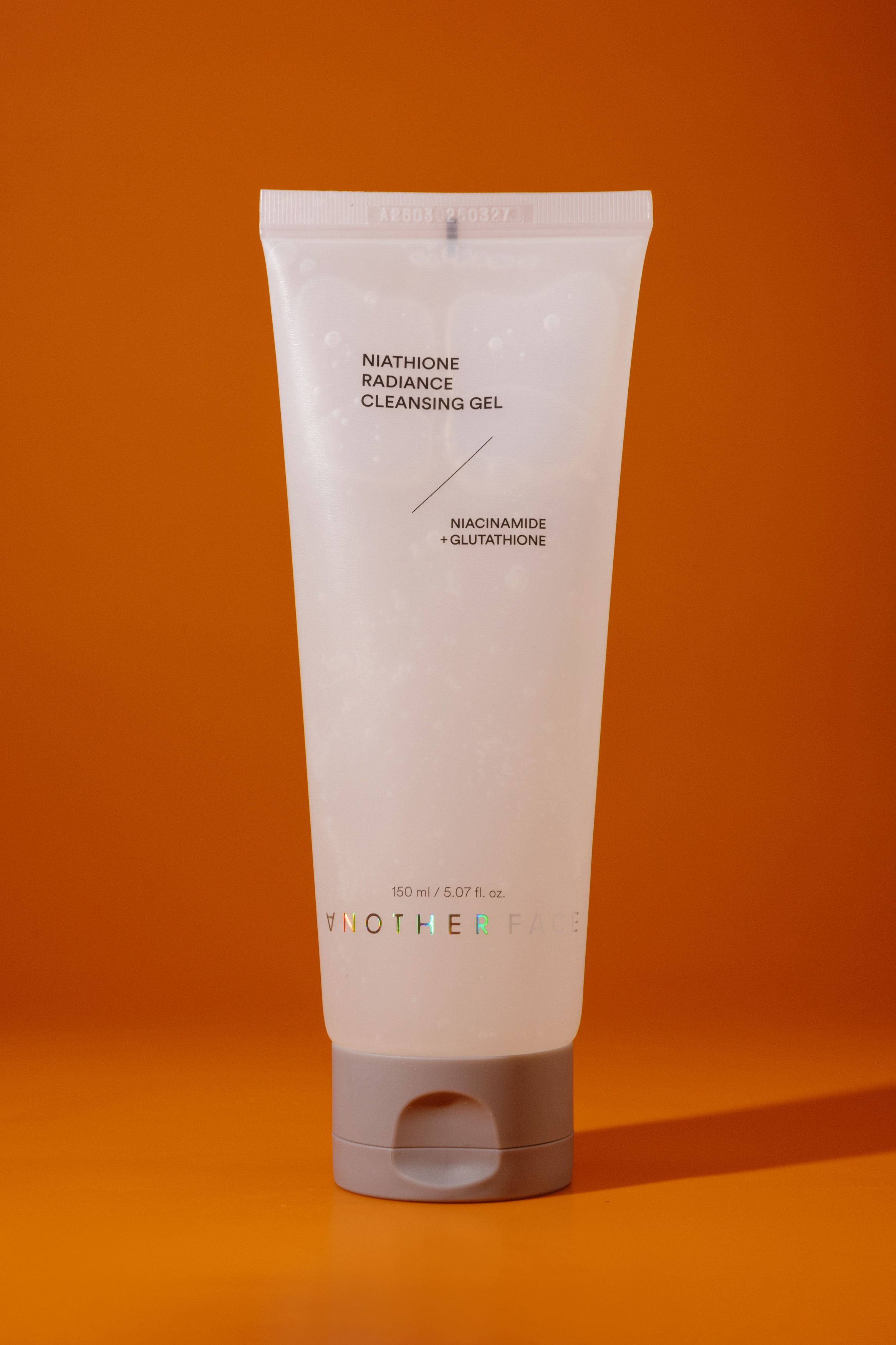 

Нежный гель для деликатного очищения ANOTHER FACE Niathione Radiance Cleansing Gel 150ml