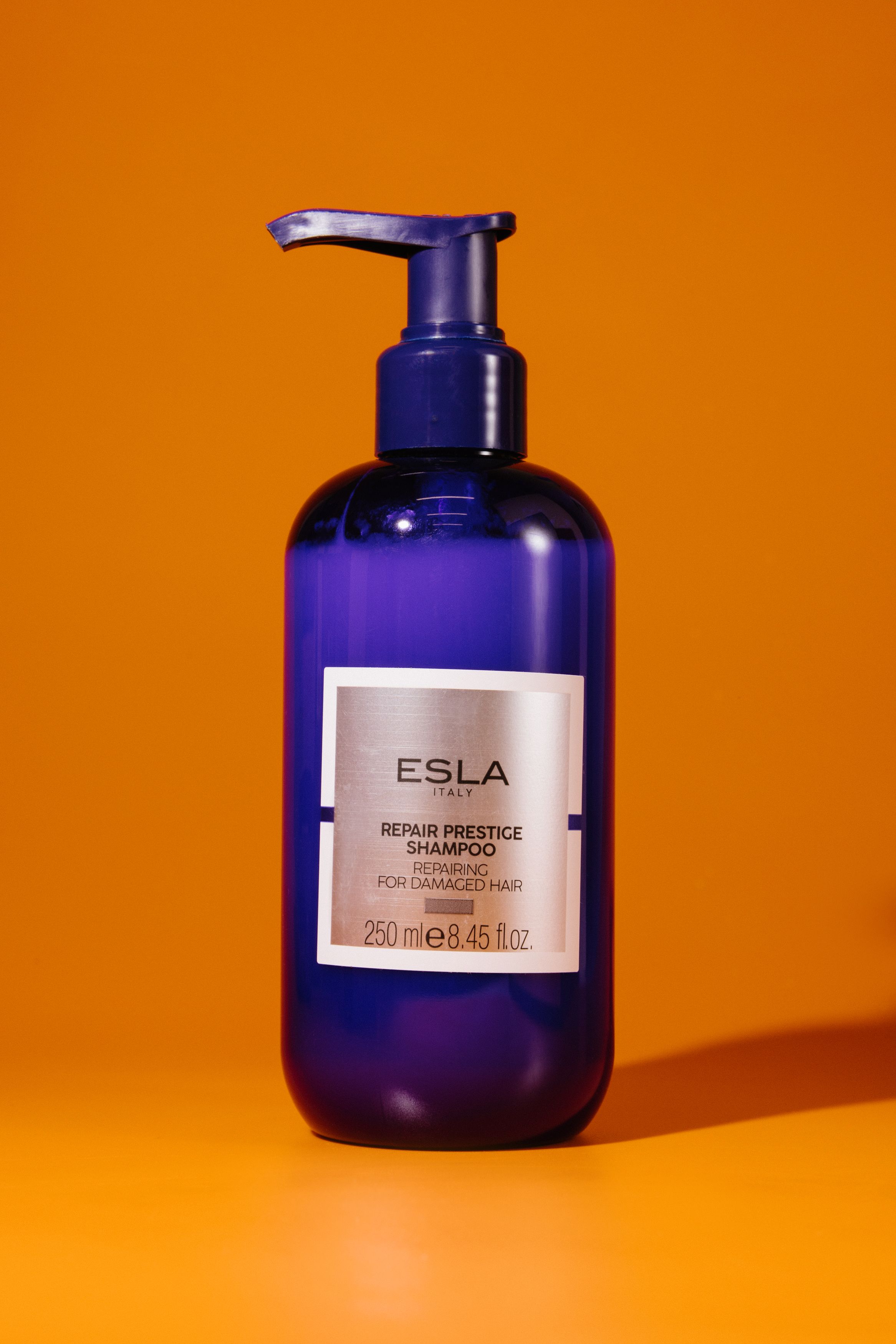 Восстанавливающий шампунь для повреждённых и ослабленных волос ESLA Italy Repair Prestige Shampoo 250ml