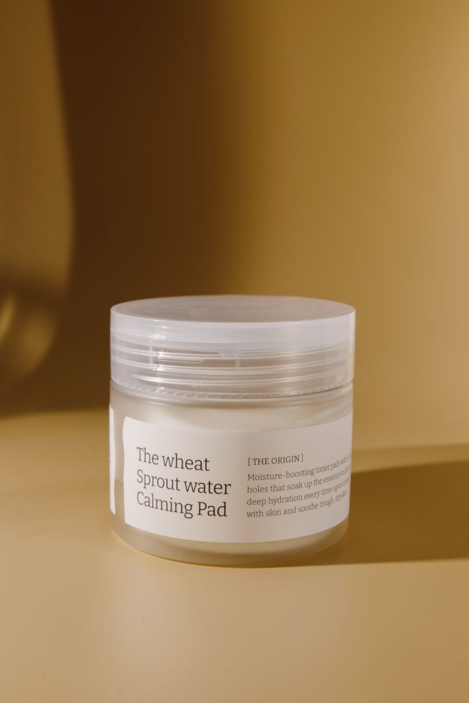 BU// Успокаивающие пэды с экстрактом ростков пшеницы Vely Vely The Wheat Sprout Water Calming Pad 60 шт