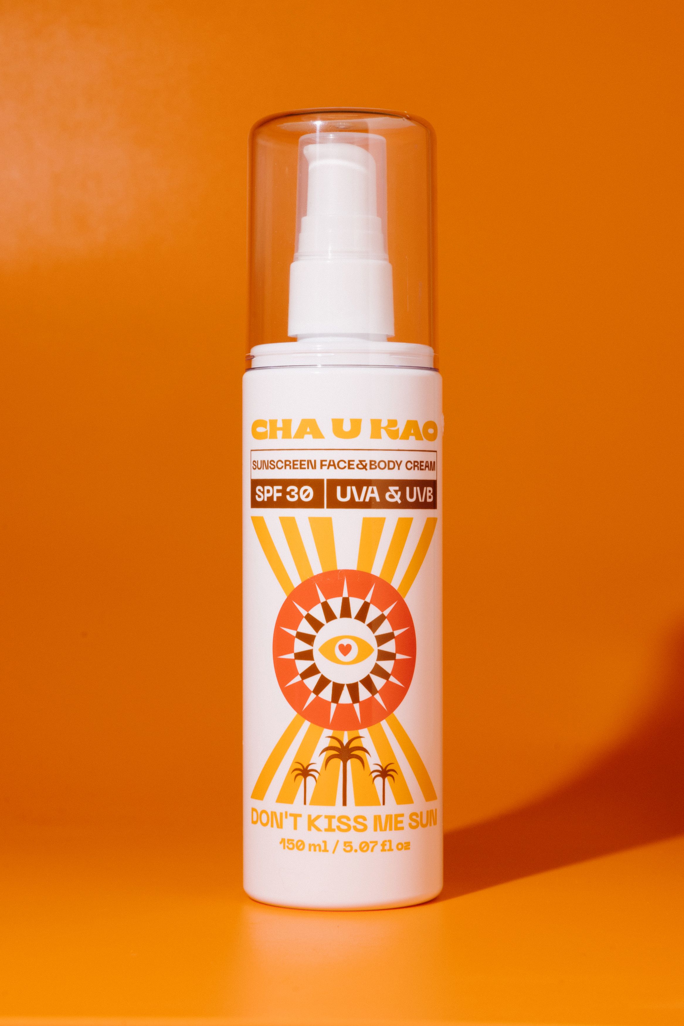 Солнцезащитный крем для лица и тела CHA U KAO DON'T KISS ME SUN Fase Cream SPF30 150ml