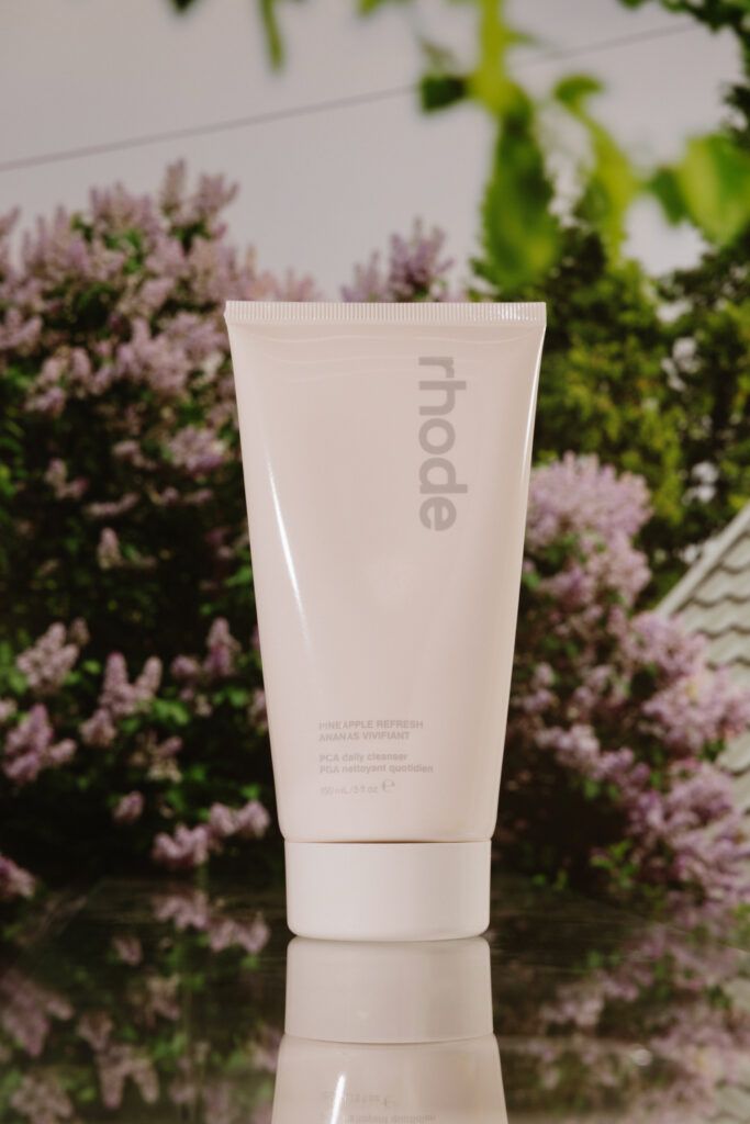 

Освежающий бальзам-пенка для умывания Rhode Pineapple Refresh 150ml