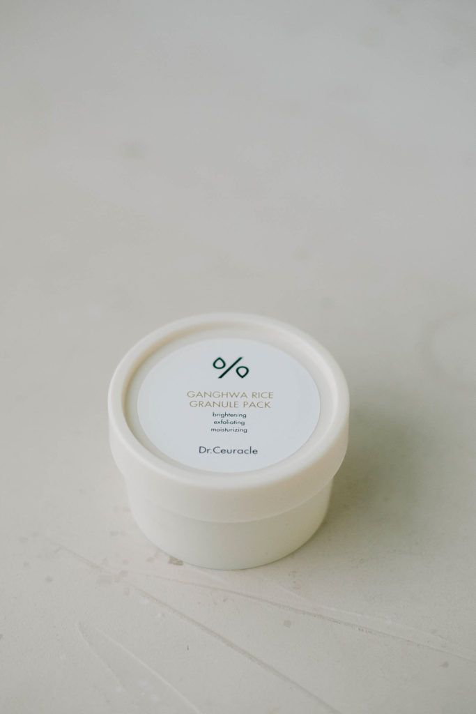 

BU// Кремовая, рисовая маска-скраб Dr. Ceuracle Ganghwa Rice Granule Pack 115g