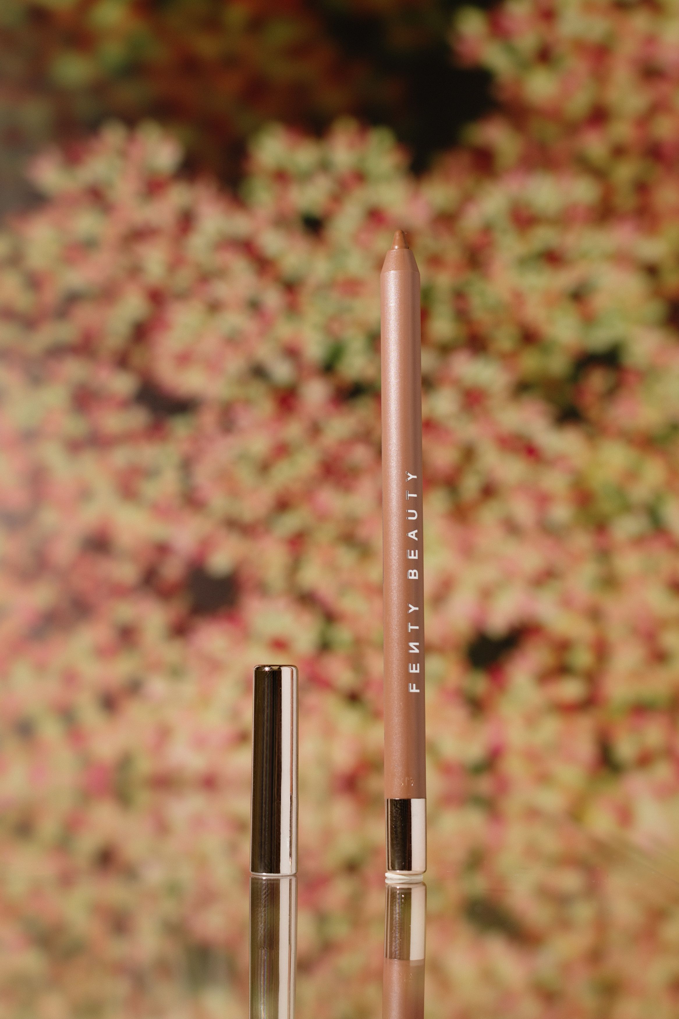 

Водостойкий карандаш для губ [Pnut Butta] Fenty Beauty Trace'd Out Lip Liner 1,24g