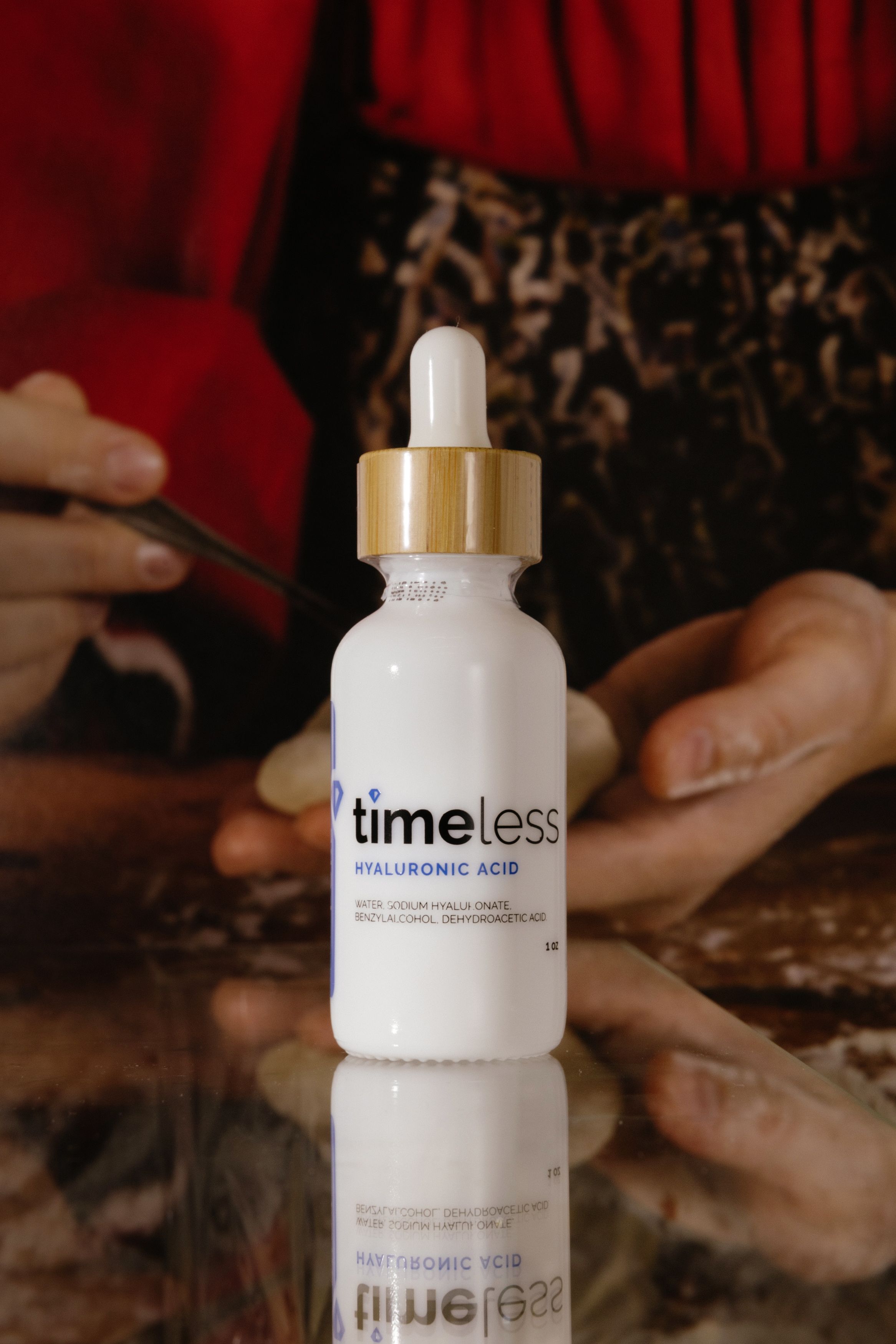 

Глубоко-увлажняющая сыворотка Timeless Skin Care Hyaluronic Acid 100% 30ml