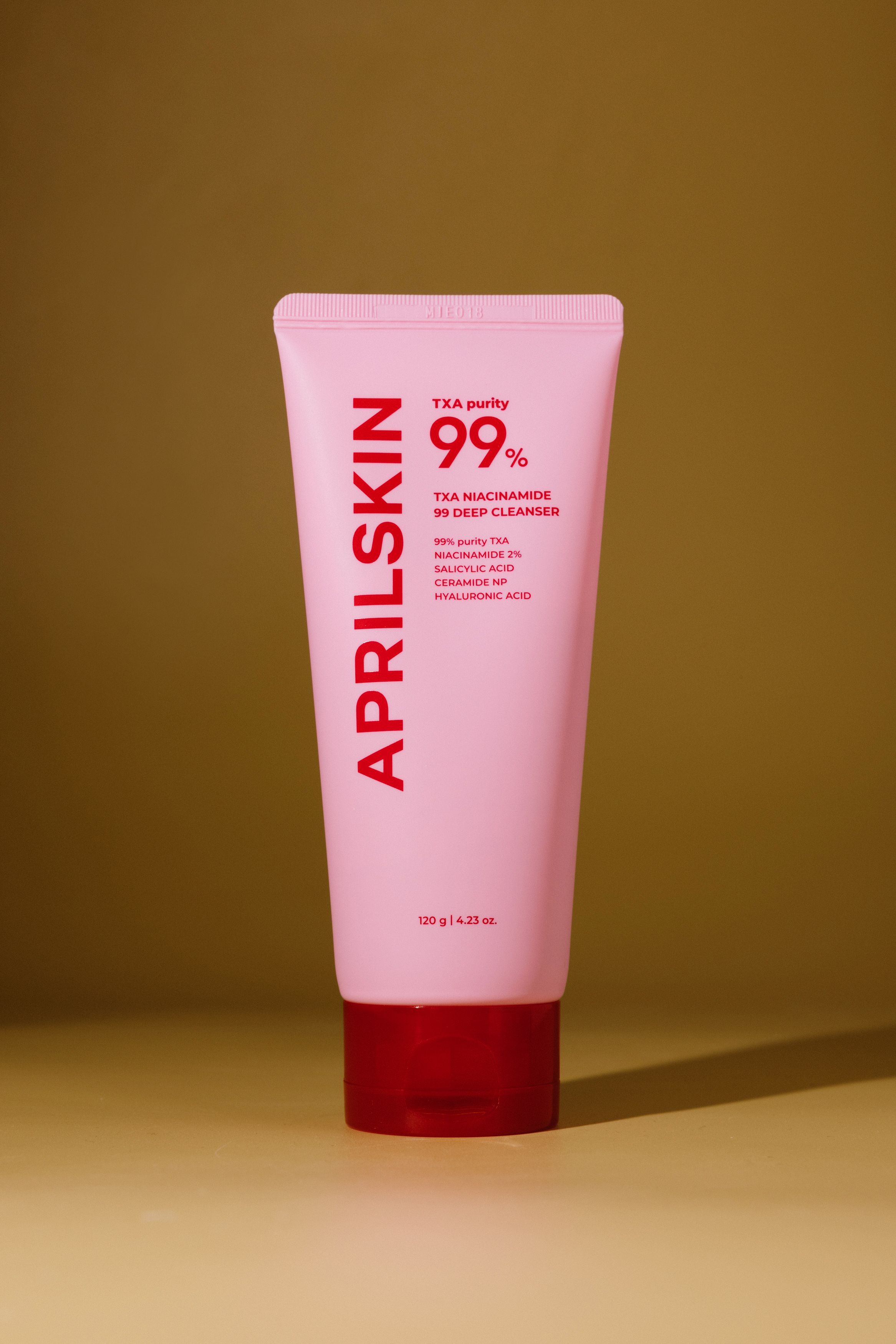 

Пенка с транексамовой кислотой APRILSKIN TXA Niacinamide Toning Shot 99 Deep Cleanser 120g