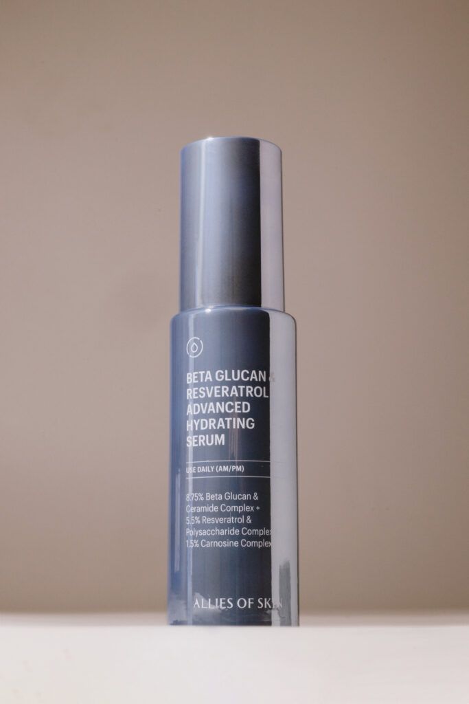 Восстанавливающая сыворотка с бета-глюканом и ресвератролом ALLIES OF SKIN Beta Glucan&Resveratrol Advanced Hydrating Serum 30ml