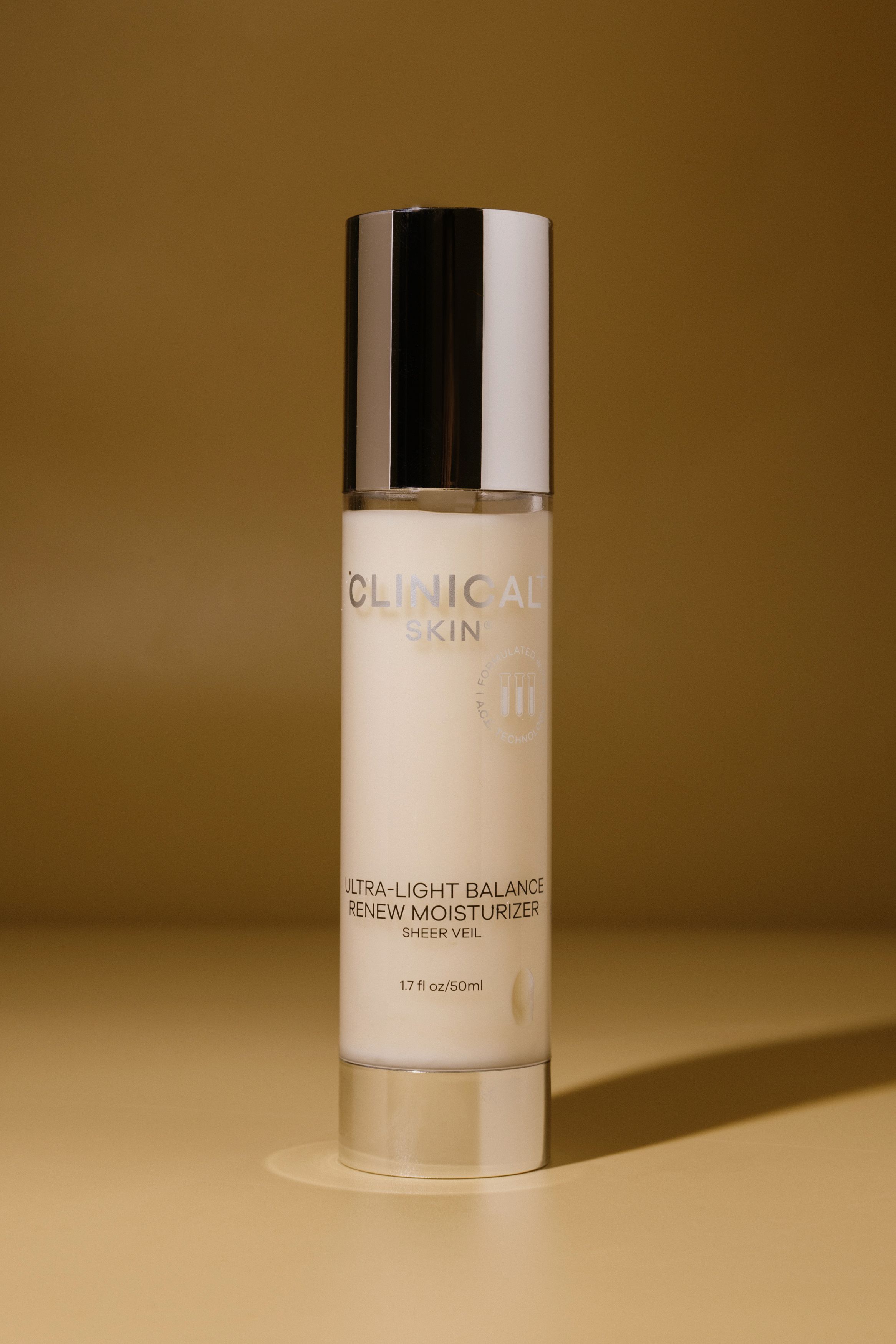 

Лёгкий балансирующий увлажняющий крем CLINICAL SKIN Ultra-Light Balance Renew Moisturizer 50ml