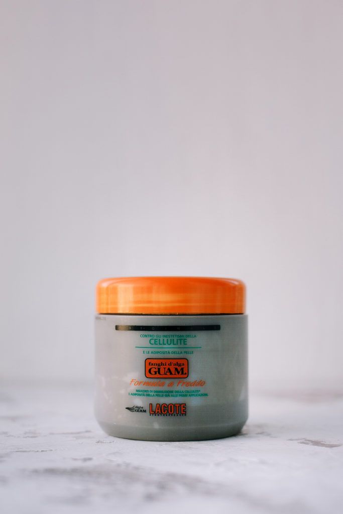 

Маска антицеллюлитная с охлаждающим эффектом GUAM FANGHI D’ALGA 500 г