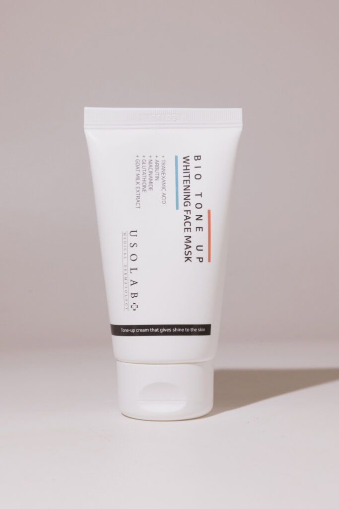 Маска для выравнивания тона кожи USOLAB Bio Tone Up Whitening Face Mask 50ml