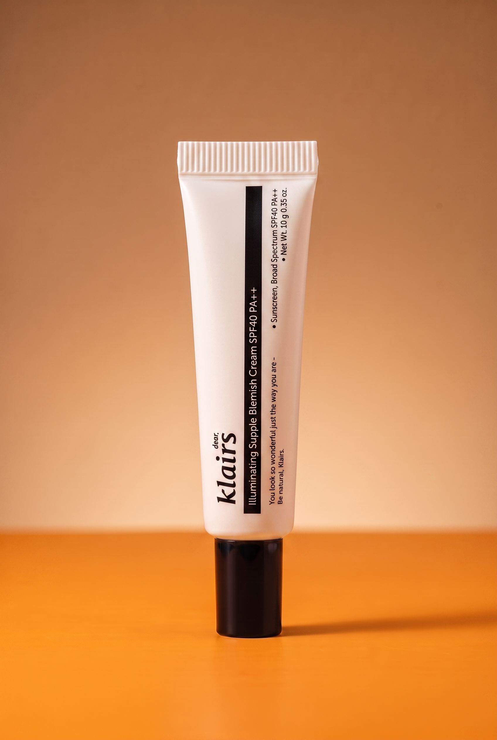 

Крем с тонирующим эффектом универсального оттенка в дорожном формате KLAIRS Illuminating Supple Blemish Cream SPF40 PA++ 10г