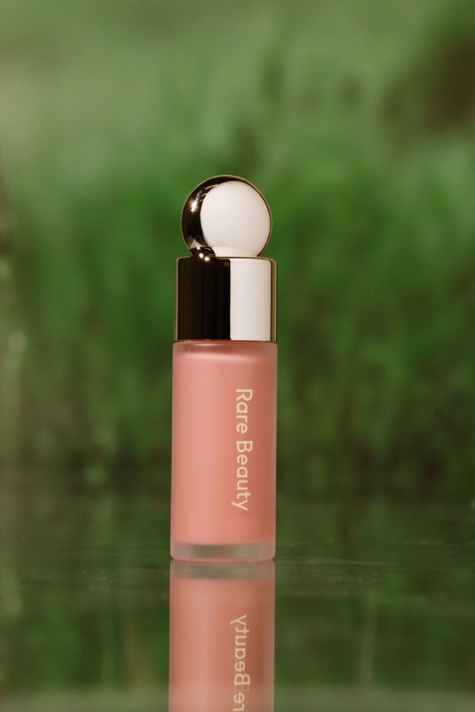 

Жидкие румяна для лица [Hope] Rare Beauty Soft Pinch Liquid Blush Mini 3,2ml