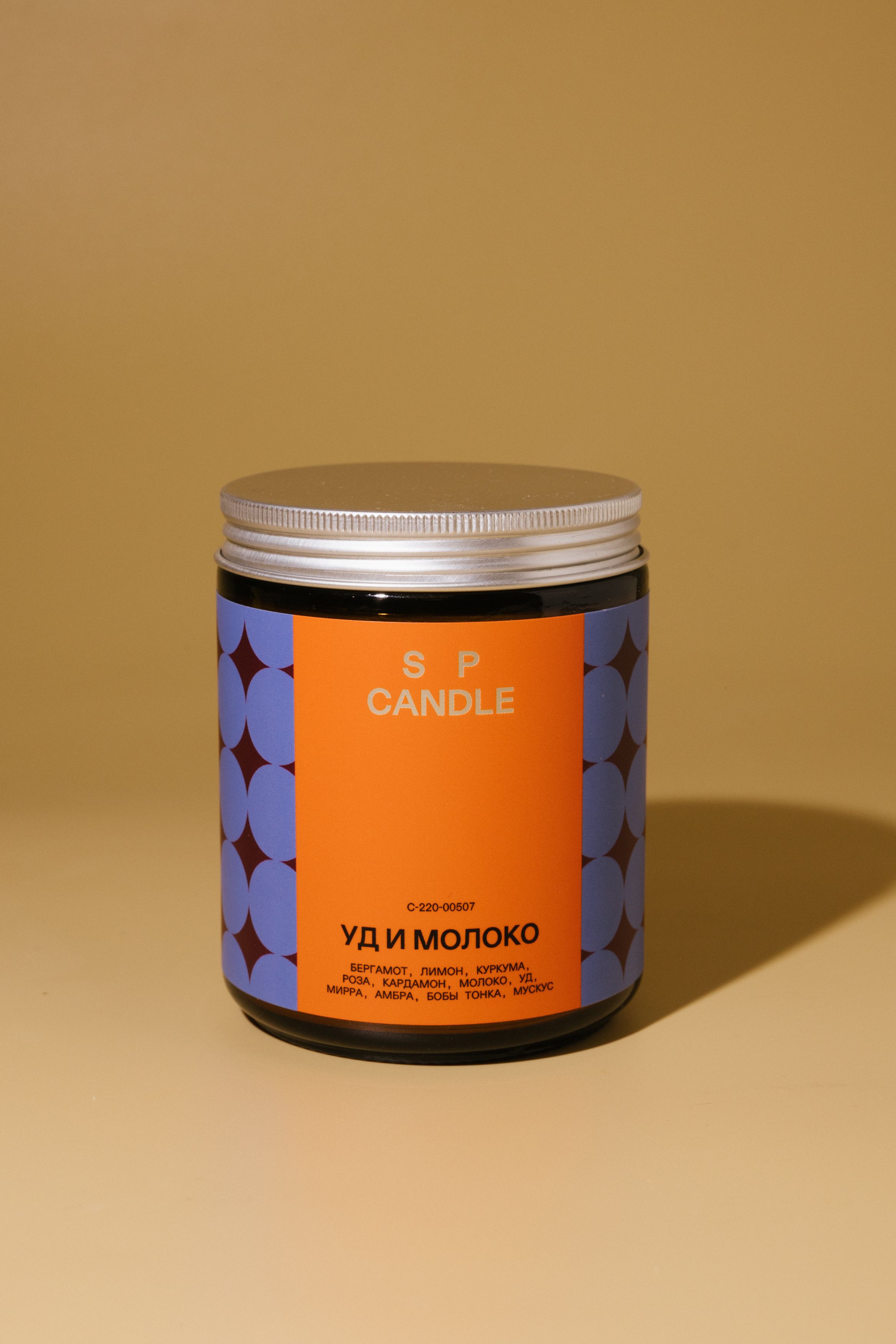 Ароматическая свеча Уд и молоко SP. CANDLE 220г