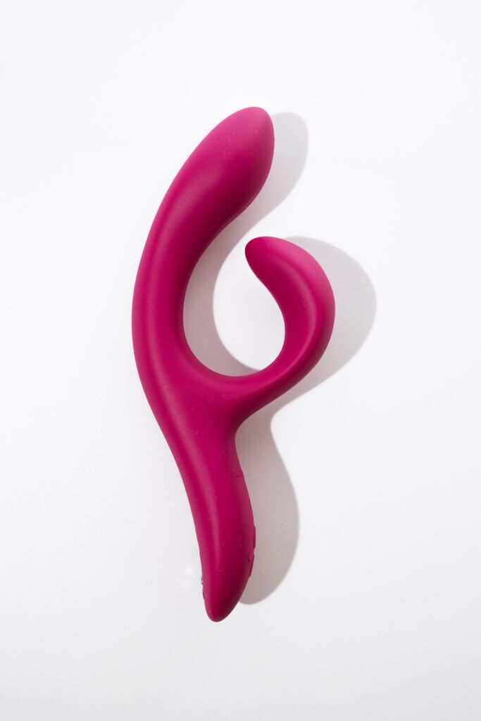 Вибратор фиолетовый We-Vibe Nova 2 