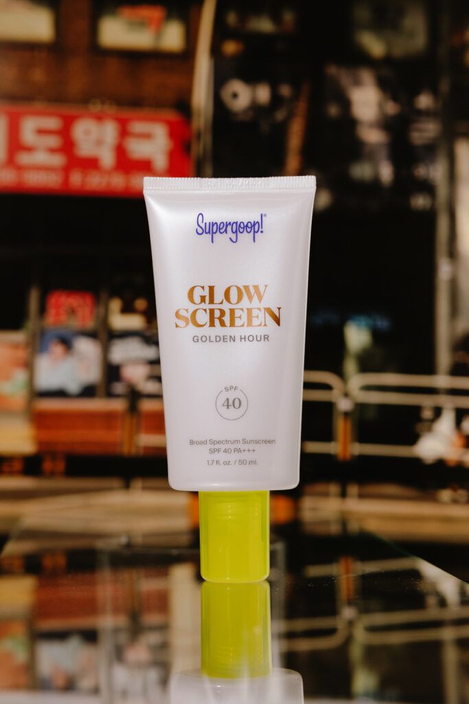 

BU// Солнцезащитный крем с эффектом сияния Supergoop! Glow Screen Golden Hour SPF40+ PA+++ 50ml