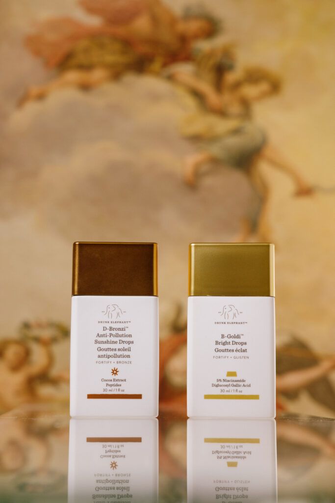 

Набор из двух тонирующих сывороток для лица Drunk Elephant Time to Reflect Kit 30ml/30ml