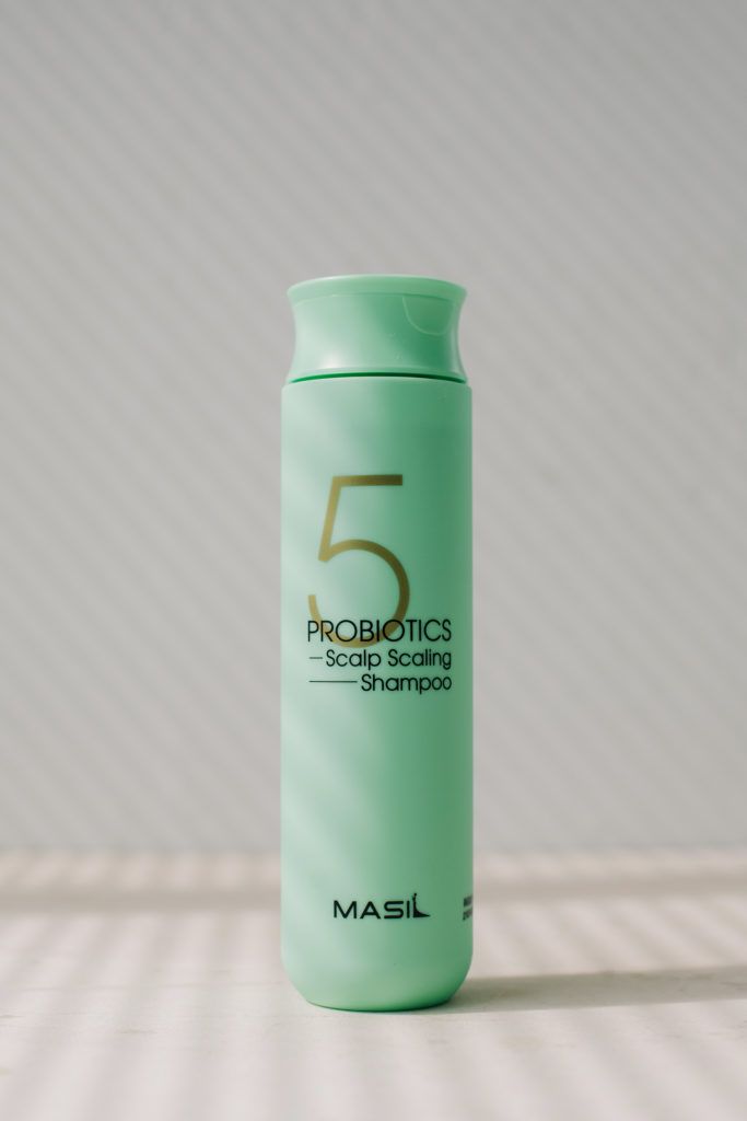 Шампунь для глубокого очищения MASIL 5 Probiotics Scalp Scaling Shampoo 300ml