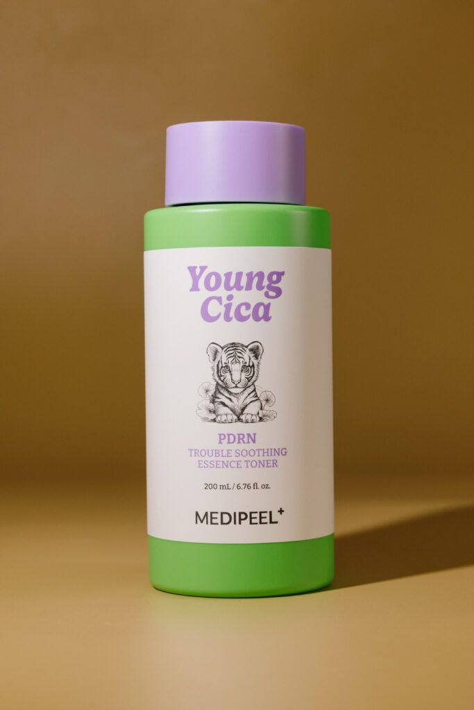 Успокаивающий тонер для лица MEDI-PEEL Young Cica PDRN Trouble Soothing Essence Toner 200ml