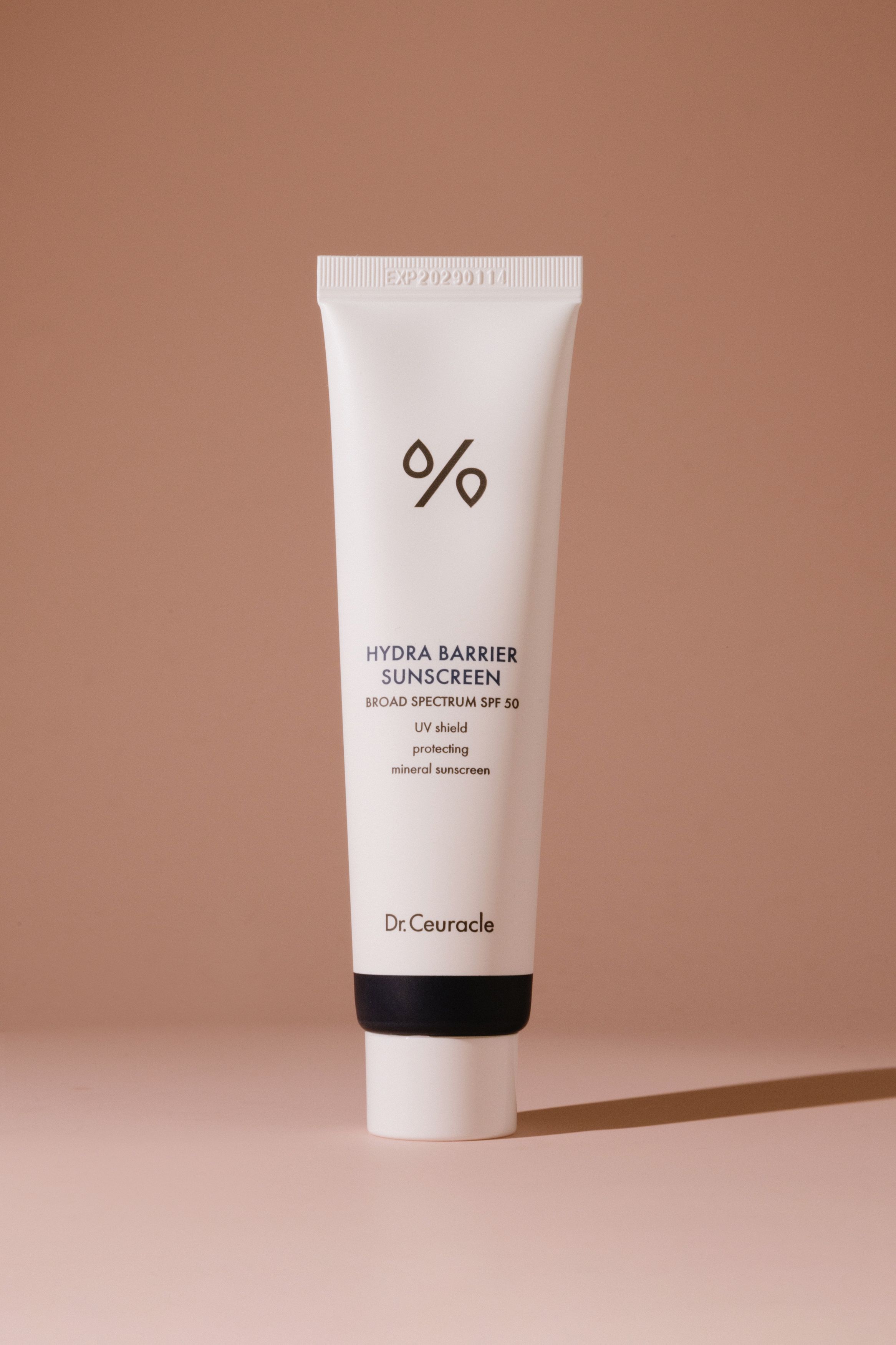 Барьерный увлажняющий солнцезащитный крем Dr Ceuracle Hydra Barrier Sunscreen SPF50 50мл 1838₽