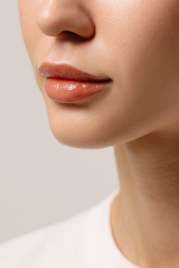 Оттеночный бальзам для губ [03 Comfy] CORALHAZE Hydrating & Volumizing Lip Fondue 2g