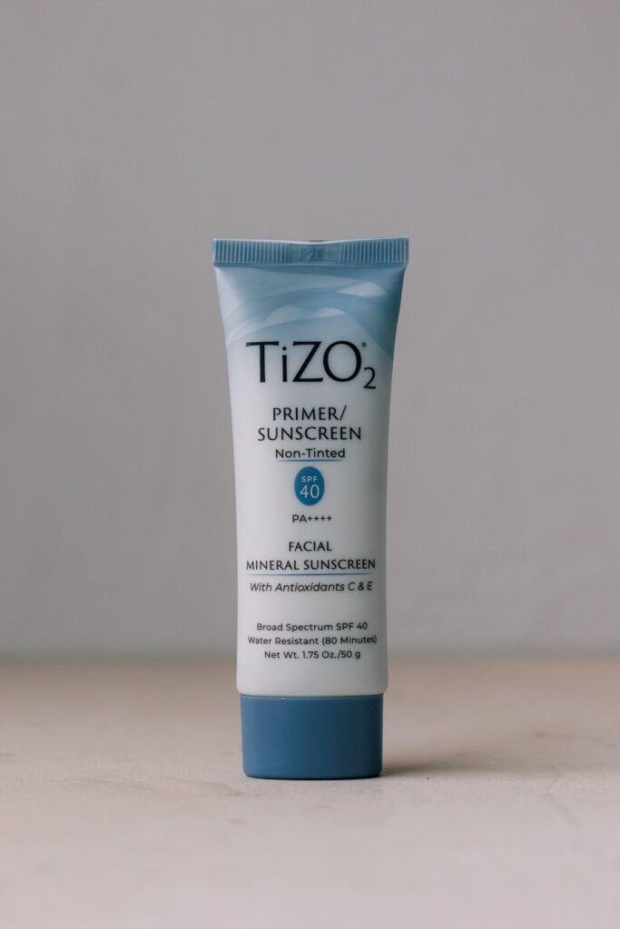 BU// Крем солнцезащитный на минеральных фильтрах TiZO2 SPF 40 Primer/Sunscreen Non-Tinted 50g