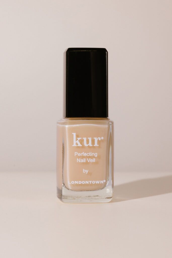 Тинт для ногтей #1 Londontown Kur Perfecting Nail Veil 12ml