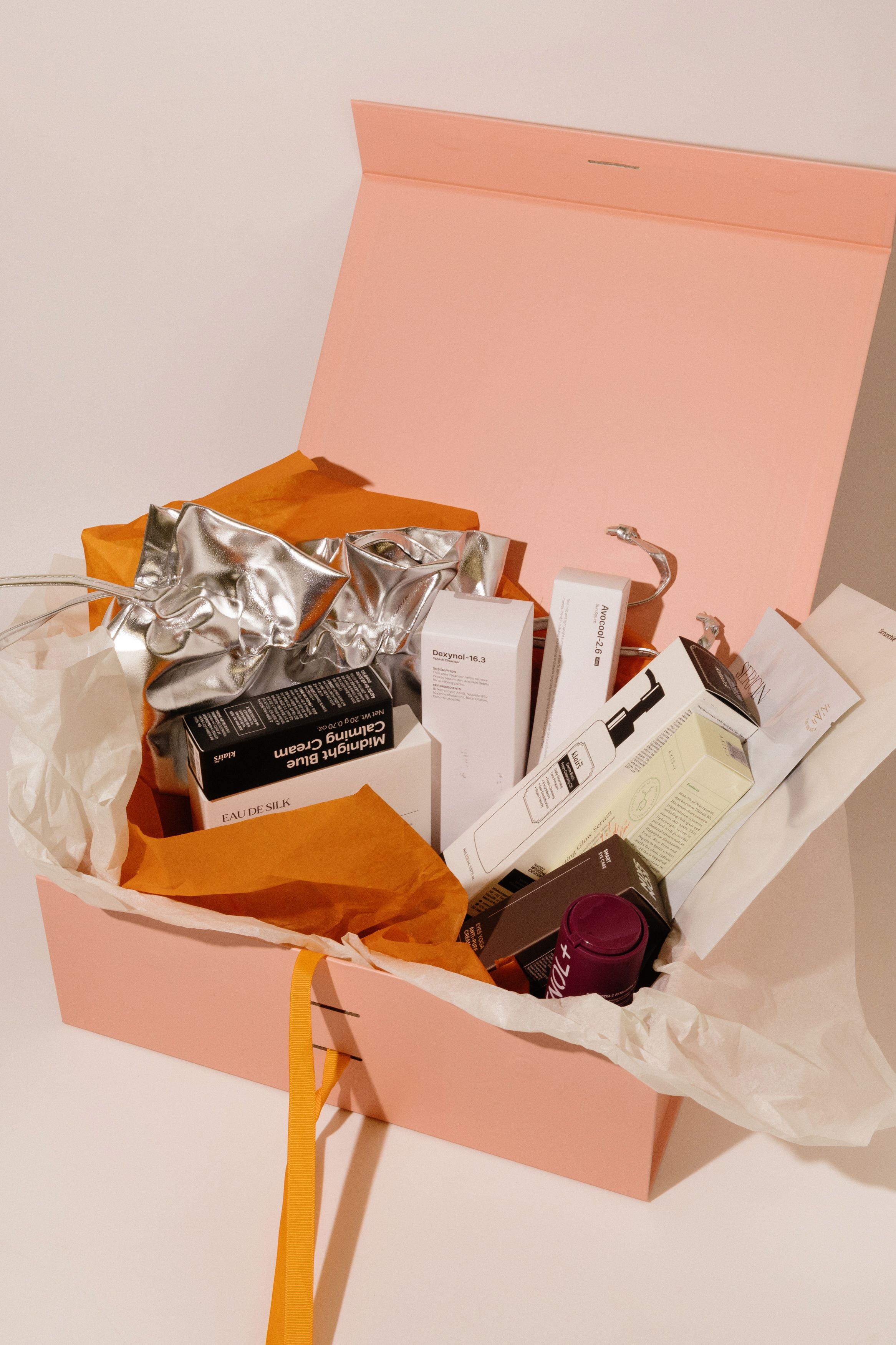 Бокс Готовый подарок 8590₽