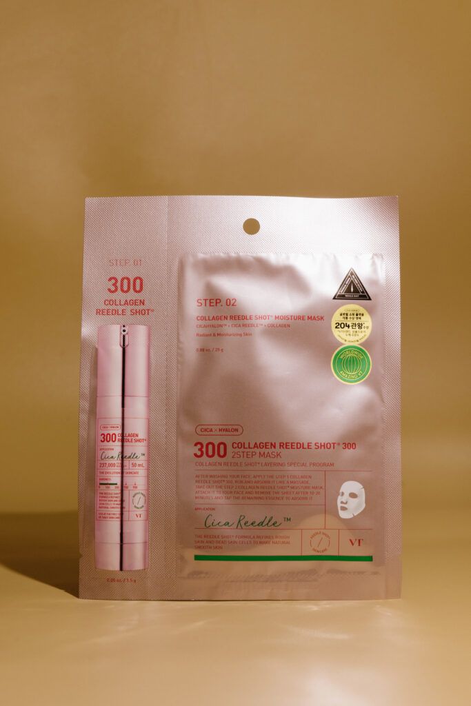 

Двухэтапная маска для лица с коллагеном и микроиглами VT Collagen Reedle Shot 300 2step Mask 1.5g + 23g