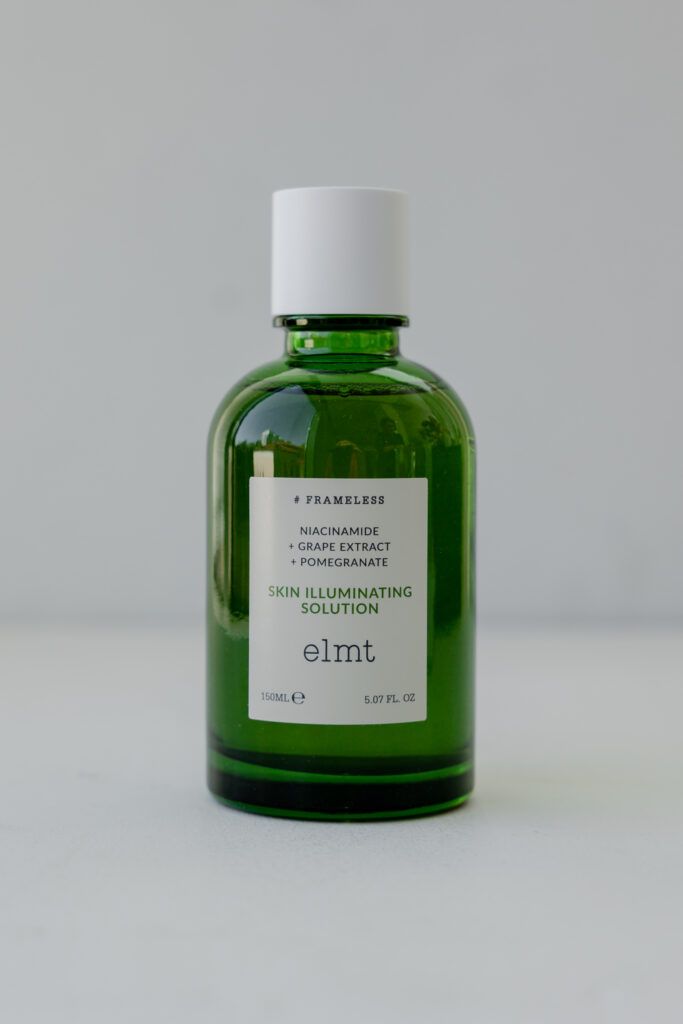 BU// Тонер-эссенция для сияющей кожи ELMT Skin Illuminating Solution 150ml