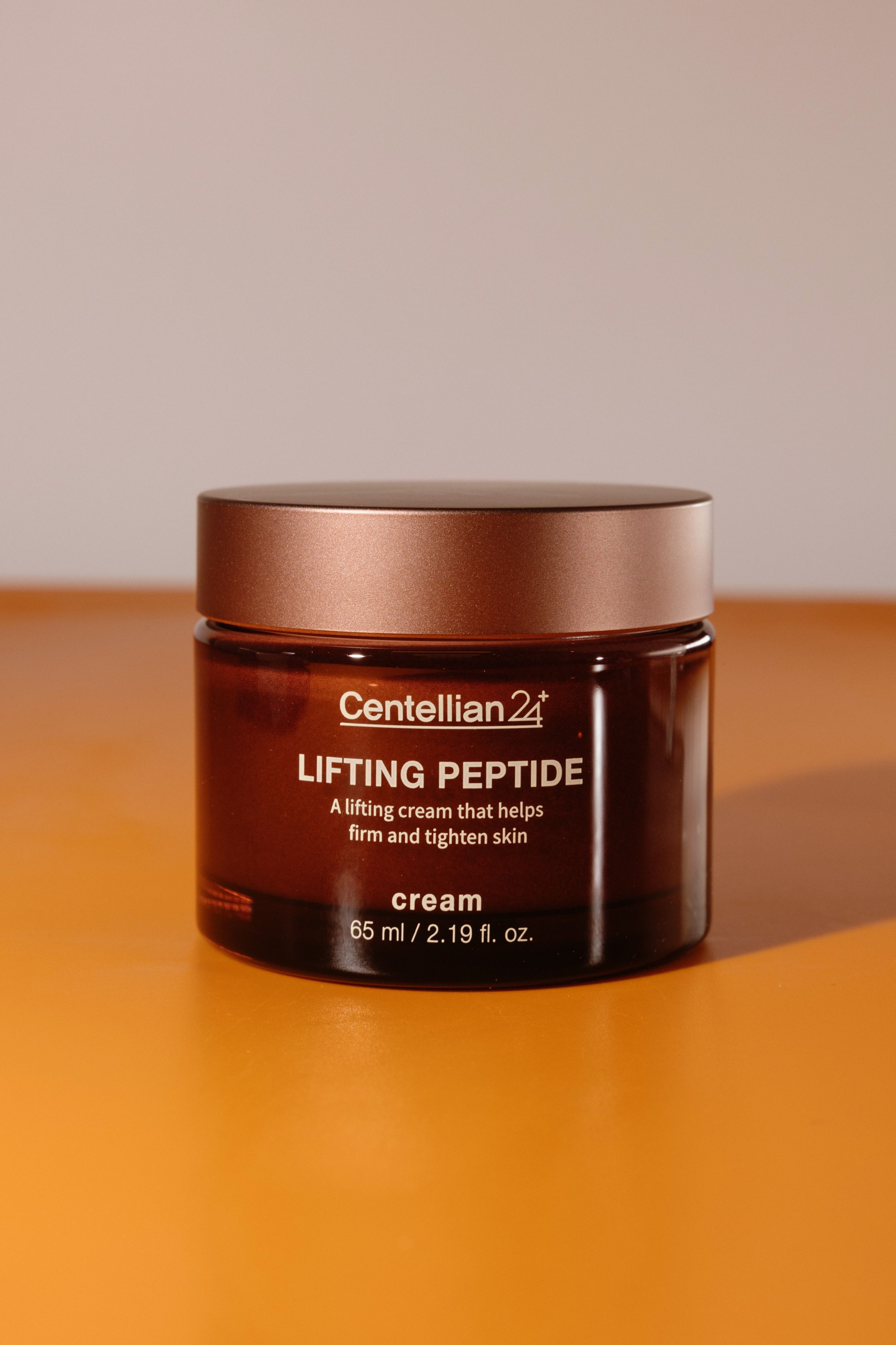 Крем для лица с пептидами и эффектом лифтинга Centellian24 Lifting Peptide Cream 65ml