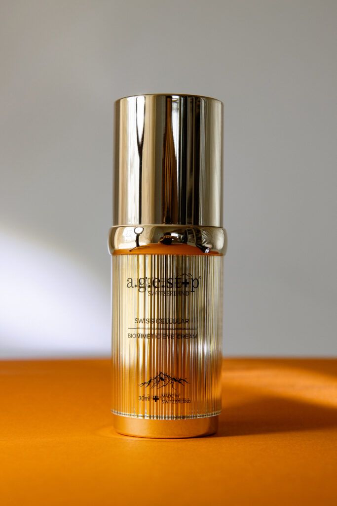 Омолаживающий крем для зоны вокруг глаз A.G.E.STOP SWITZERLAND Celluar Biomimetic Eye Cream 30ml