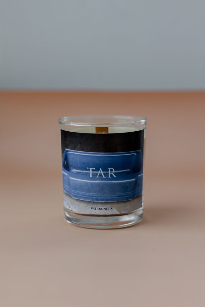 

BU// Свеча из соевого воска (Дёготь) PATISSONCHA TAR 170 мл