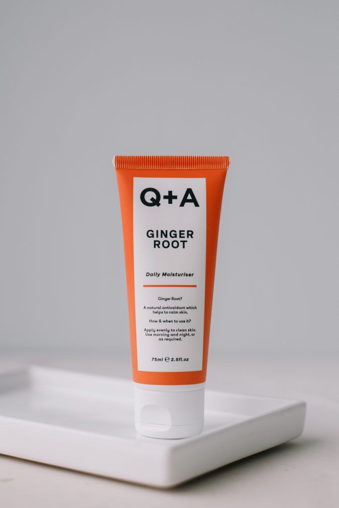 

BU// Крем для лица на основе корня имбиря Q+A Ginger Root Daily Moisturizer 75 мл