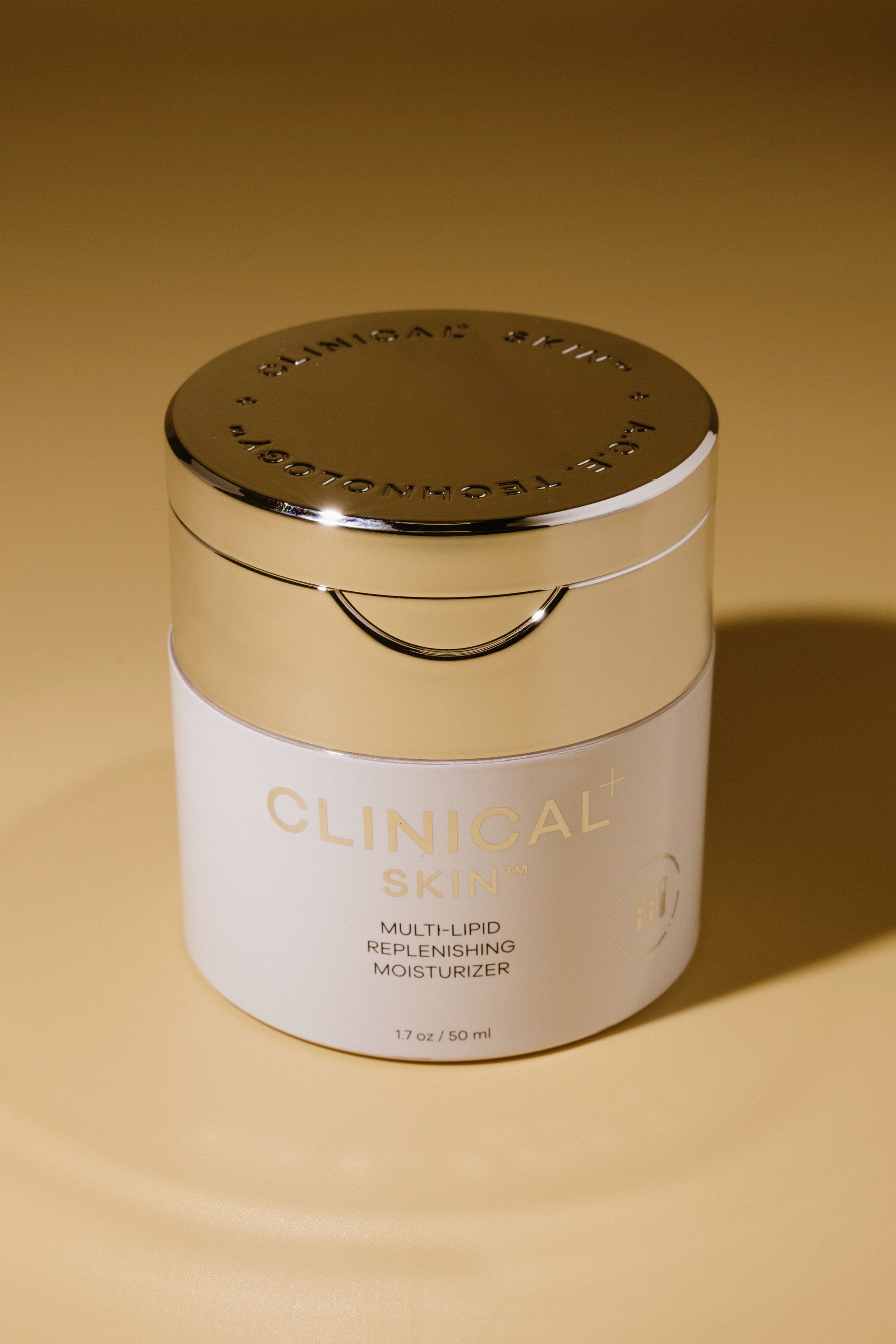 

Мультилипидный восстанавливающий крем CLINICAL SKIN Multi-Lipid Replenishing Moisturizer 50ml