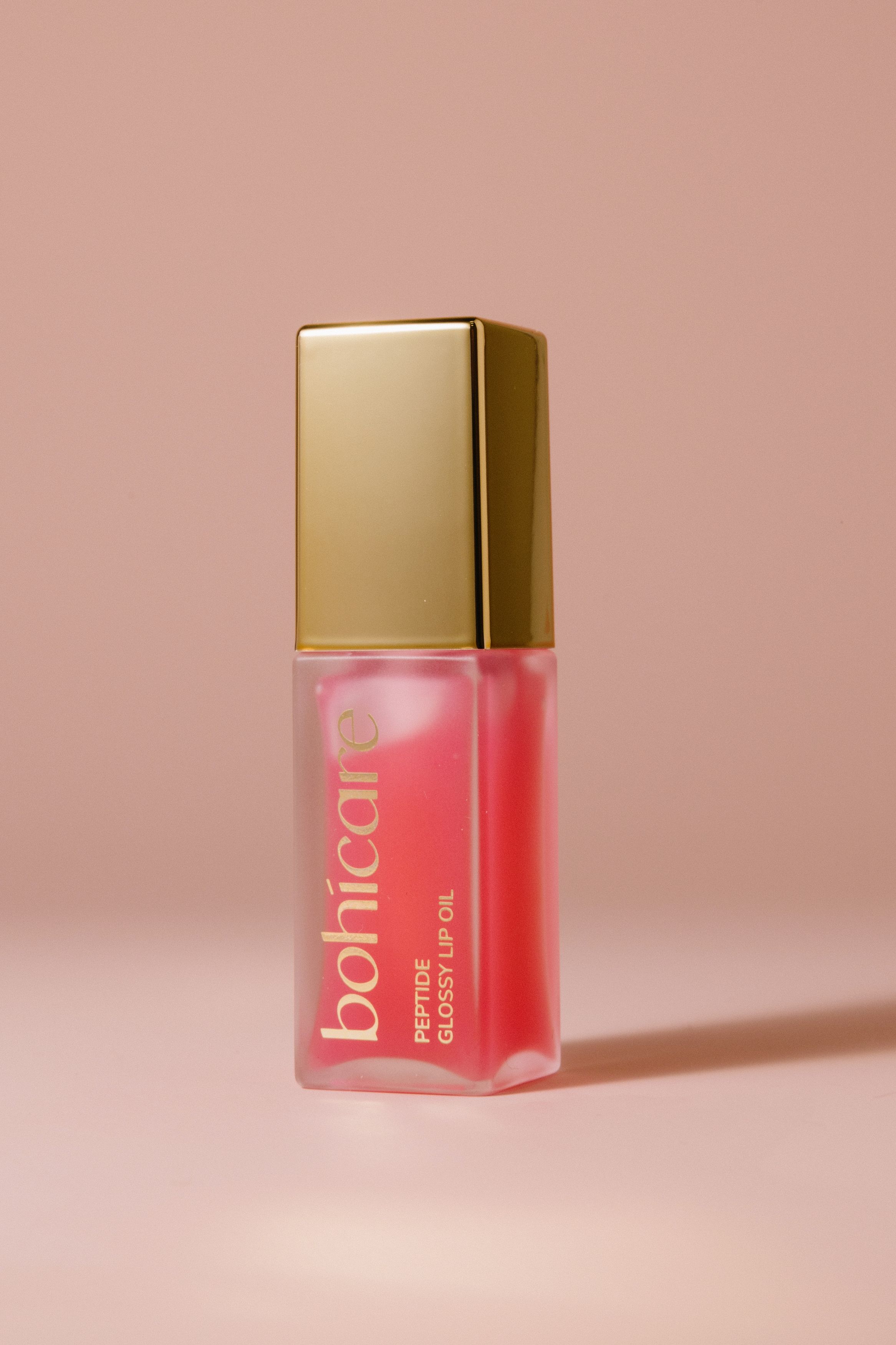 Масло для губ с пептидами bohicare Peptide Glossy Lip Oil 7мл 2900₽