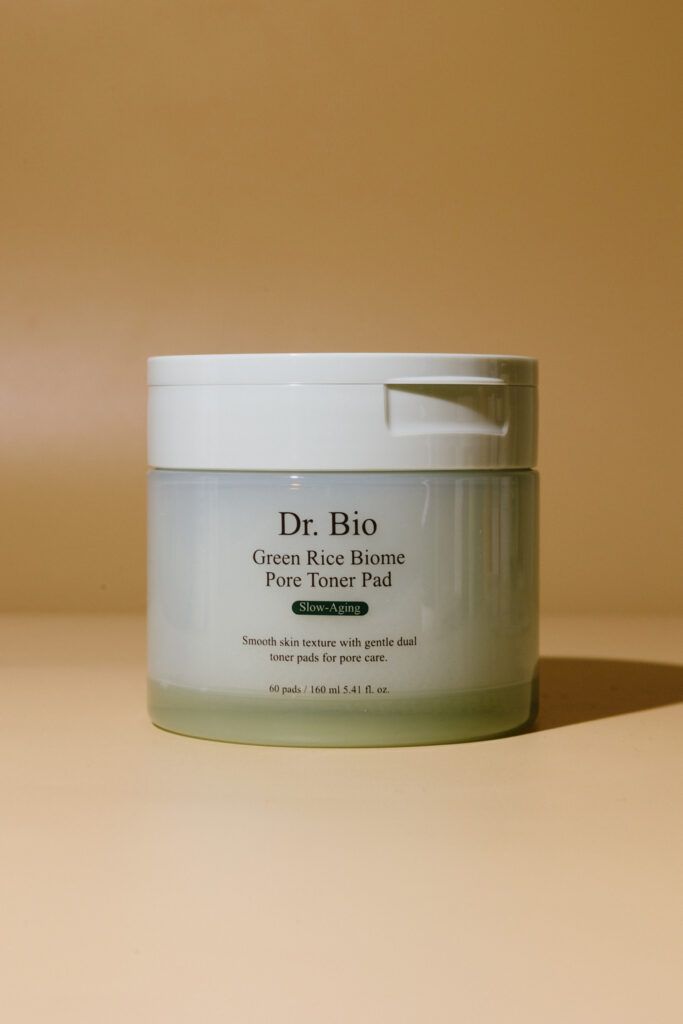 Пилинг-пэды с экстрактом риса и пребиотиками Dr. Bio Green Rice Biome Pore Toner Pad 160ml (60шт)
