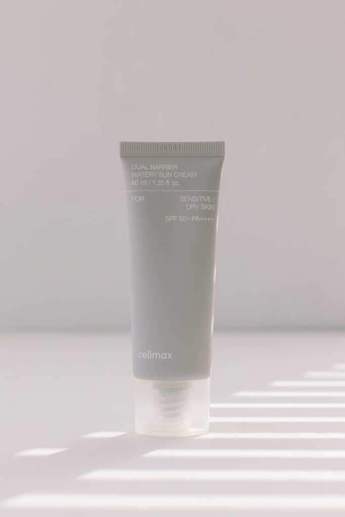 Санскрин для сухой, чувствительной, атопичной кожи Celimax Dual Barrier Watery Sun Cream SPF 50+ PA++++ 40ml