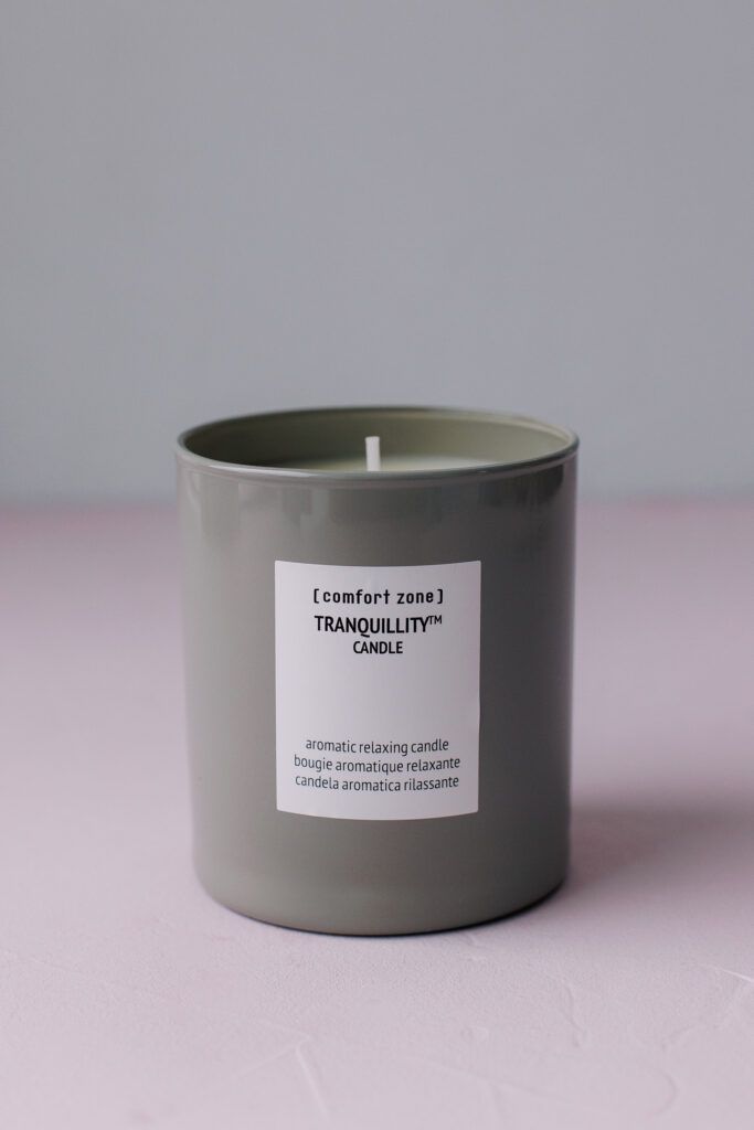 

BU// Ароматическая свеча Comfort Zone Tranquillity Candle 280g
