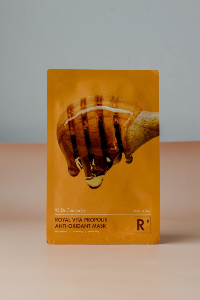 Антиоксидантная тканевая маска Dr. Ceuracle Royal Vita Propolis Mask 30 ml