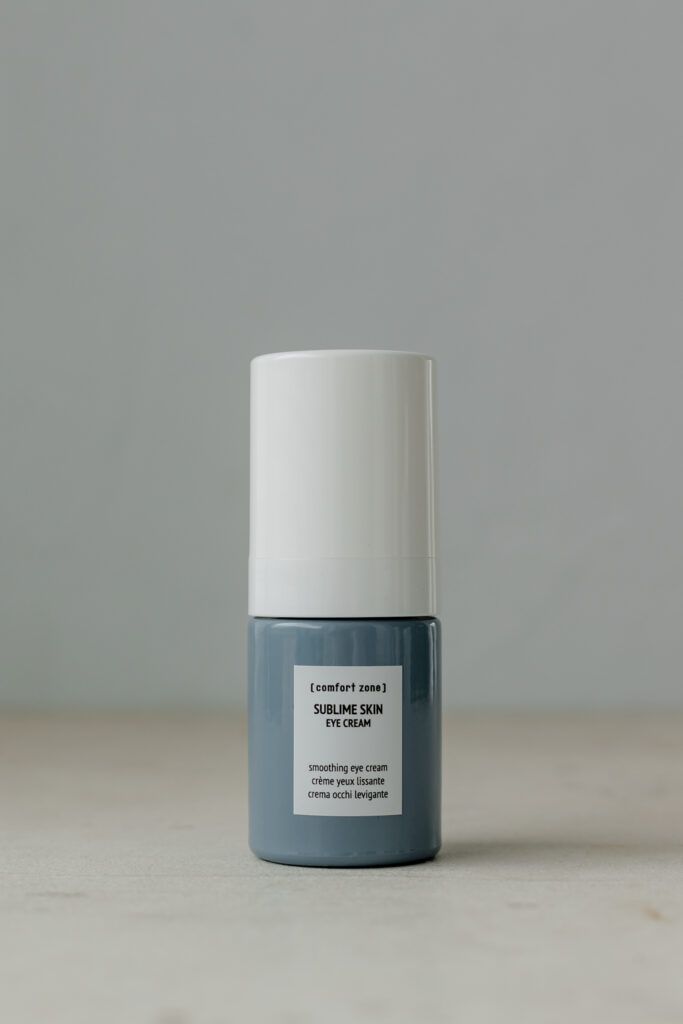 BU// Омолаживающий крем вокруг глаз Comfort Zone Sublime Skin Eye Cream 15ml