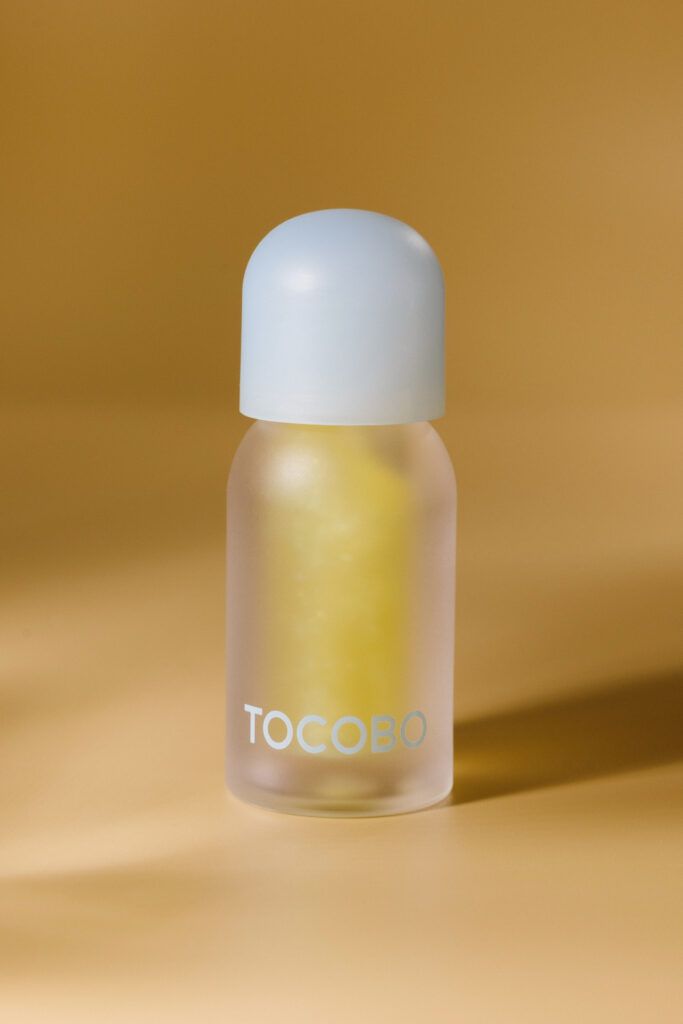 

Оттеночное масло-плампер для губ TOCOBO Juicy Berry Plumping Lip Oil Glam Max [11 Honey Lemon] 4g