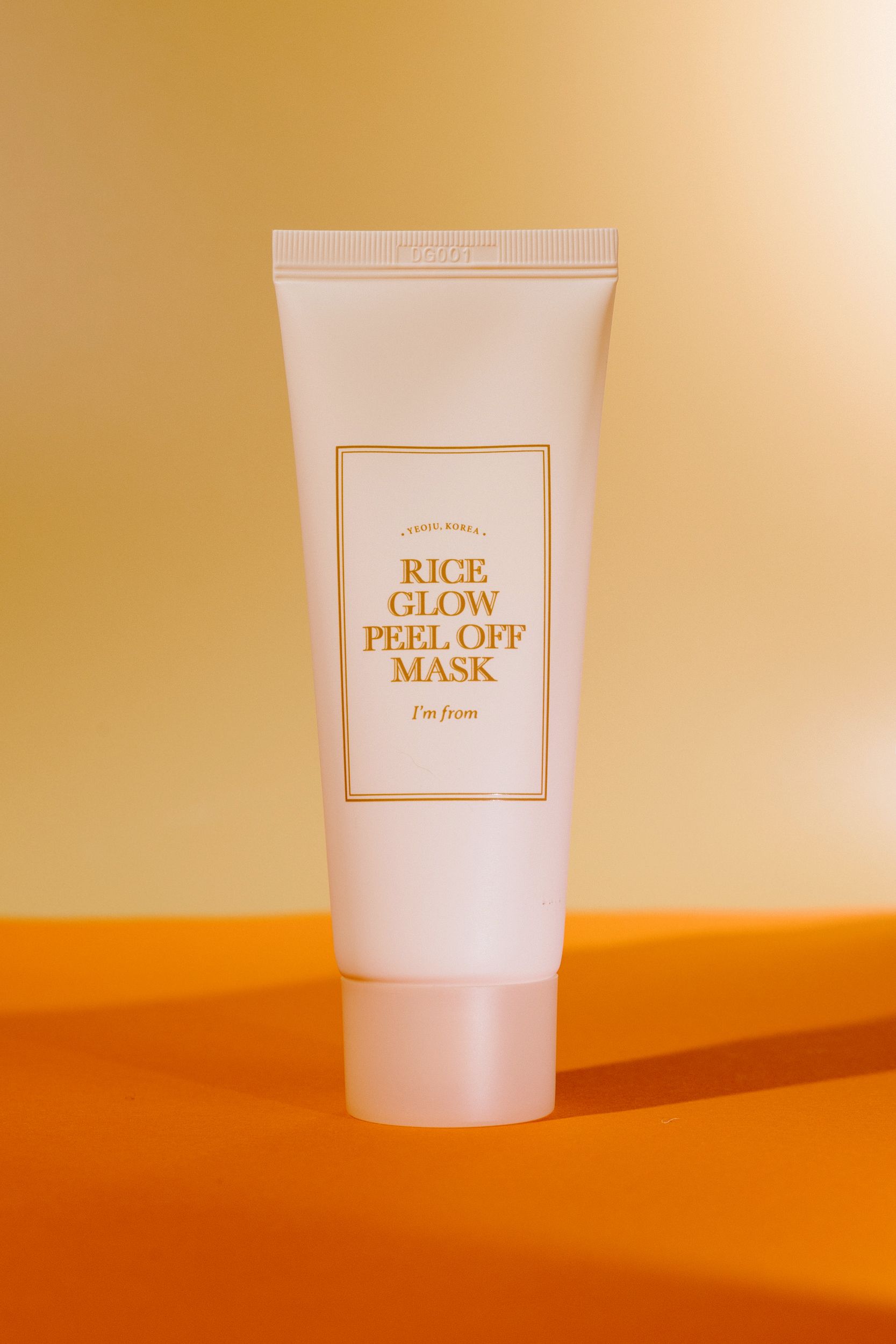 

Маска-пленка для увлажнения и эластичности кожи I'm from Rice Glow Peel Off Mask 70g