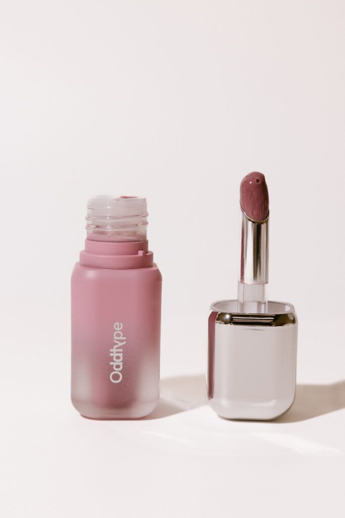 Блеск для губ ODDTYPE Unseen Balloon Tint [652 See-Through] 3g