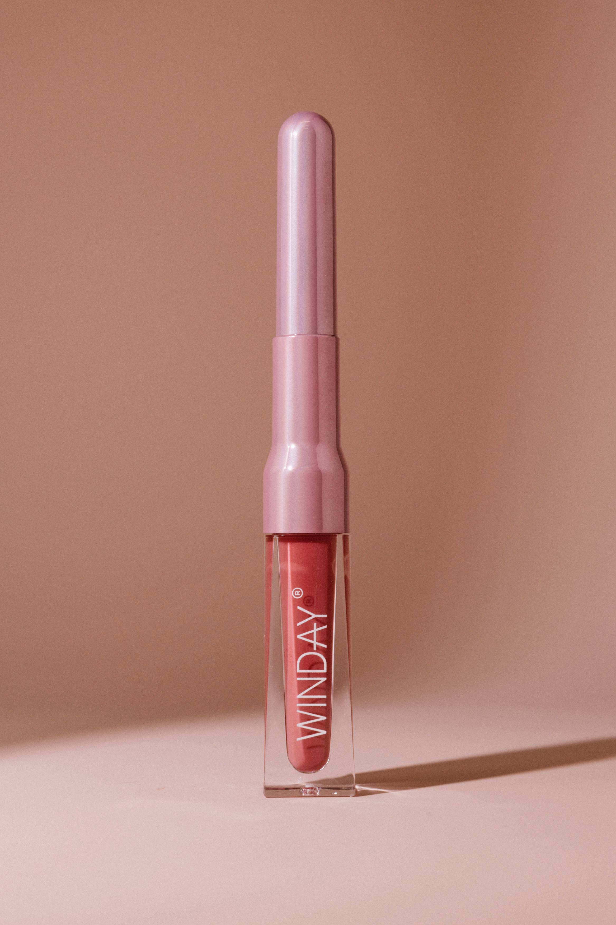 

Блеск-карандаш для губ WINDAY Gloss Pencil [Strawberry] 2,35мл/0,25г